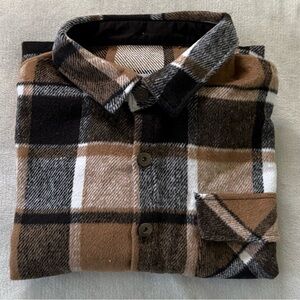 Manfinity Plaid Button Down